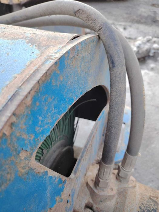 Щетка дорожная для мини-погрузчика