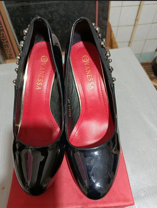 Продам туфли  в хорошем состоянии