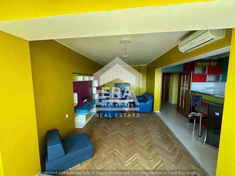 Продава се Тристаен апартамент в Русе, Център - 91 кв.м за 1687 €/кв.м - Снимка #1