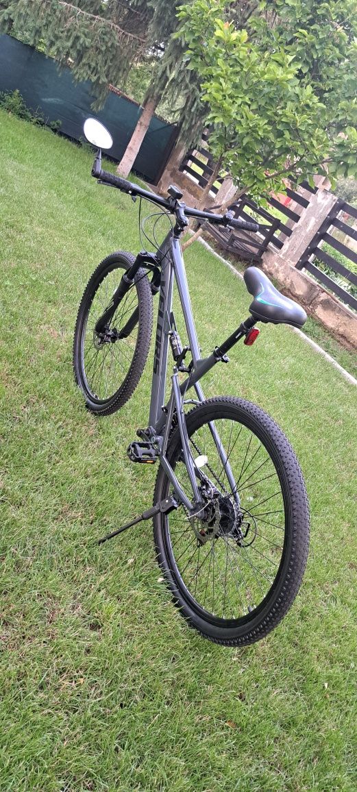 Vand bicicleta full suspension