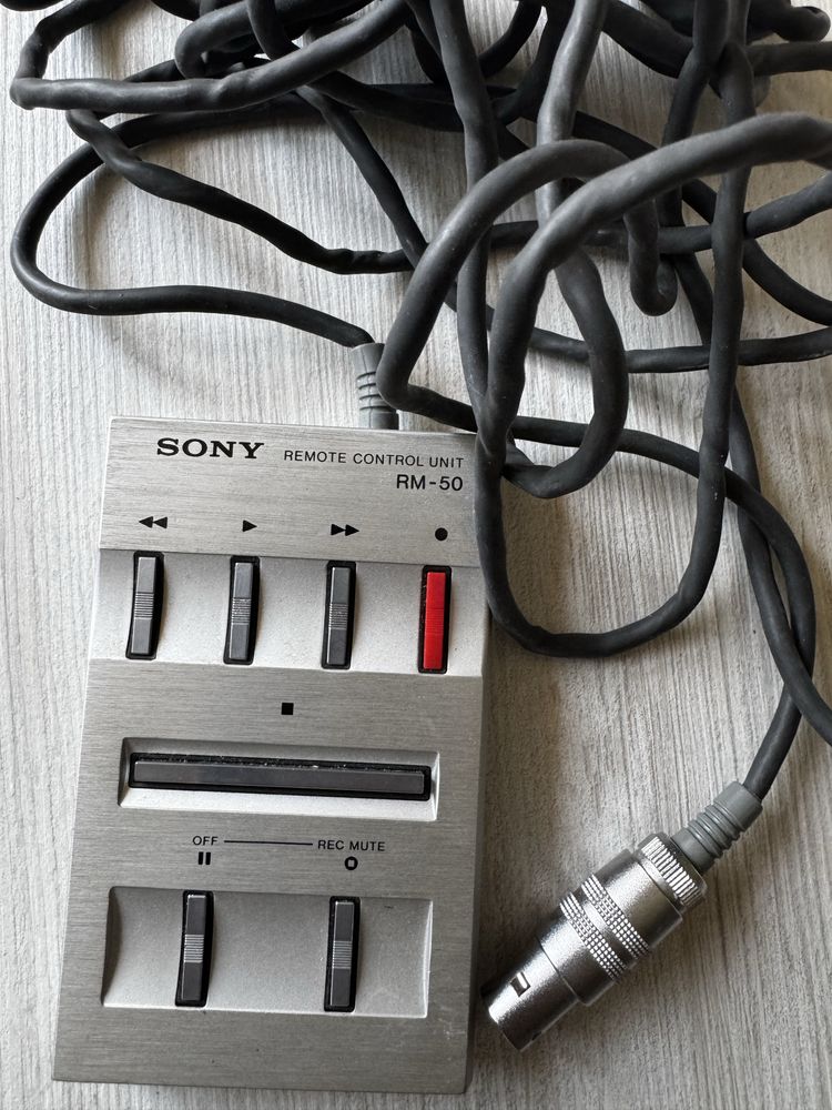 Достанционо за sony декове