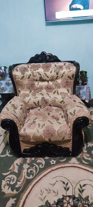 Mebeli miyahkiy sotiladi srochna