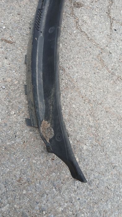 Кори под чистачките ауди а4 б5