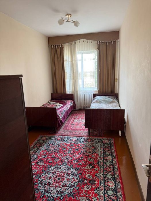 квартира кизларга