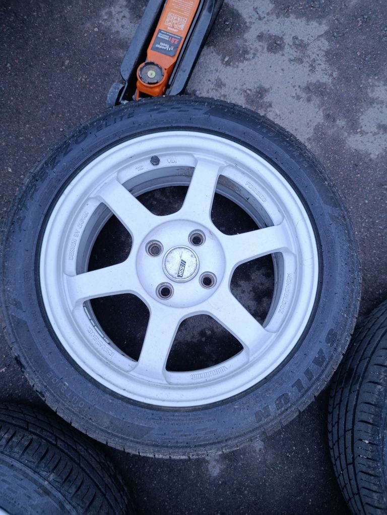 Продам диски Rays Volk r15 с резиной