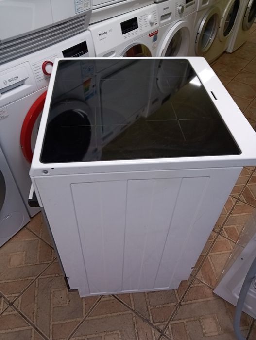 Свободно стояща печка с керамичен плот Gorenje с 2 години Гаранция