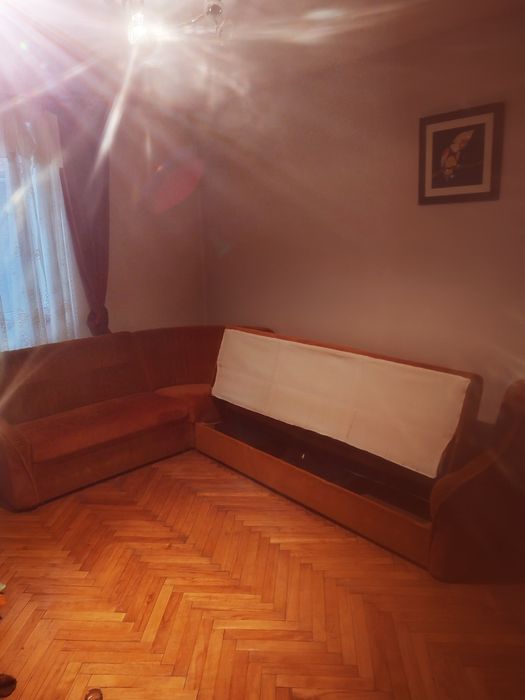 Canapea extensibila  cu ladă depozitare