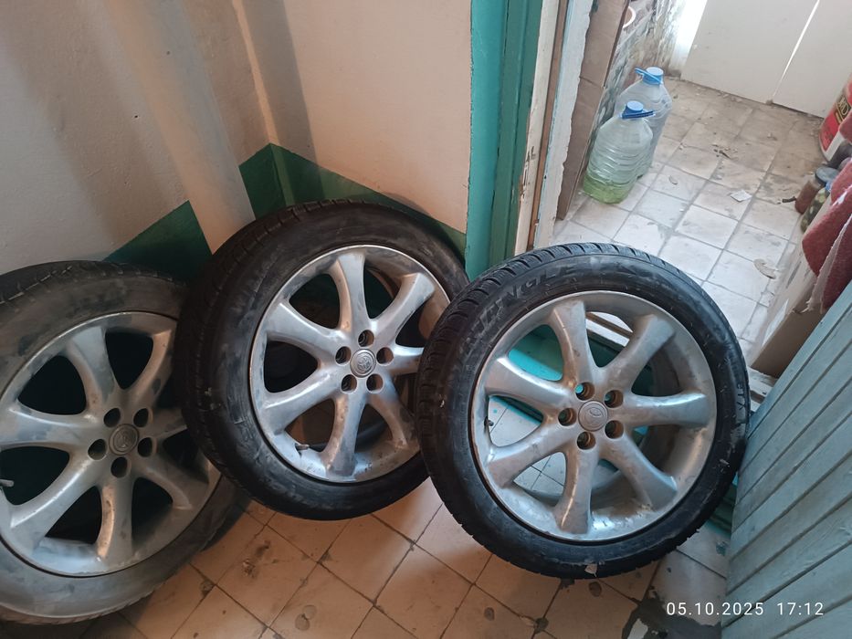 Диски с шинами авенсис