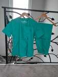 Costum/ Uniforma medical/a