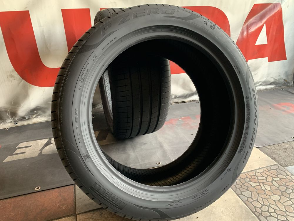 305 40 20, Летни гуми, Pirelli PZero, 2 броя