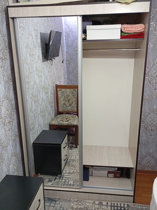 Спальный гарнитур