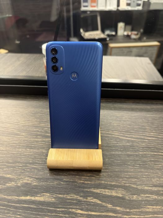 MrsAmanet: motorola E30
