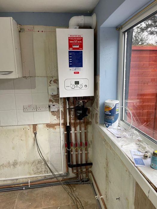 Instalator – servicii complete sanitare și termice