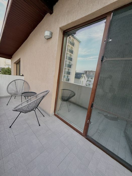 Vand apartament 3camere 84mp parcare propie inclusa