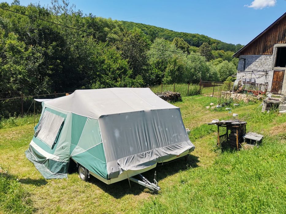 De vanzare Camp-Let Royal