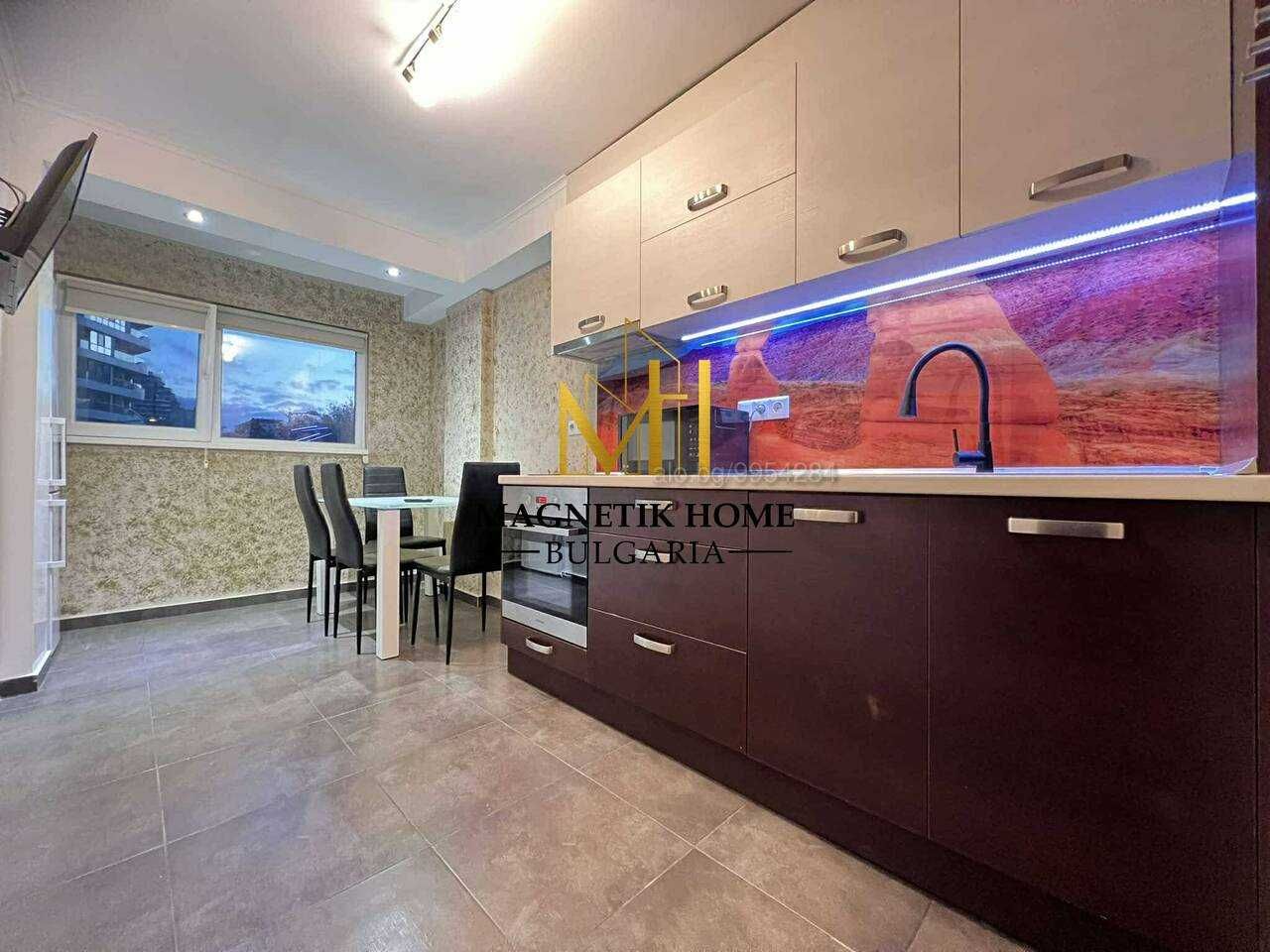Дава се под наем Тристаен апартамент в Бургас, Лазур - 120 кв.м за 663 € - Снимка #5