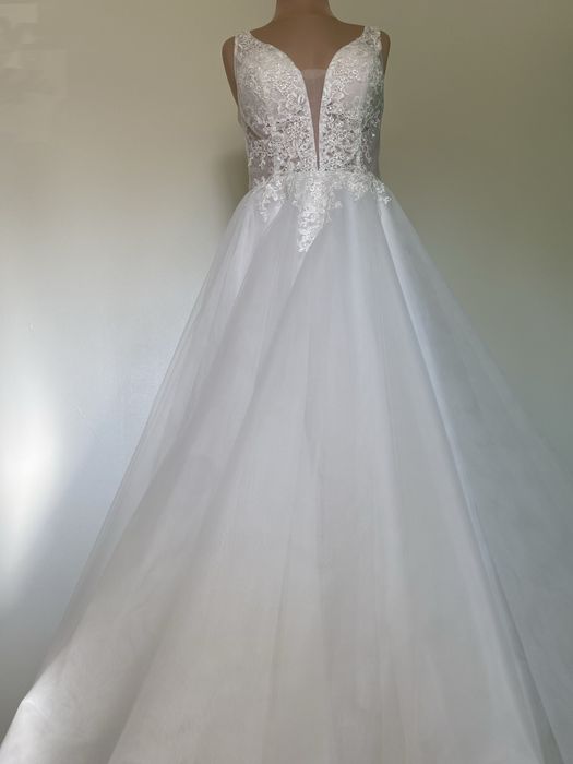 Rochie de mireasa noua,eleganta, stil printesa