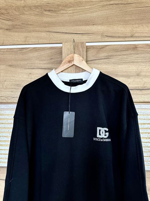 Страхотен ежедневен суичър D&G