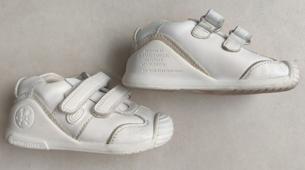 Обувки за прохождане biomechanics, 21 р.