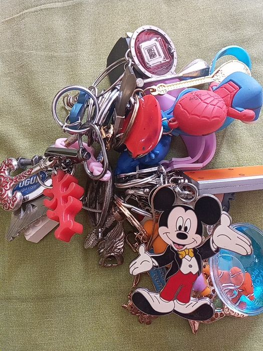 Брелки ,Лего фирменные, железные