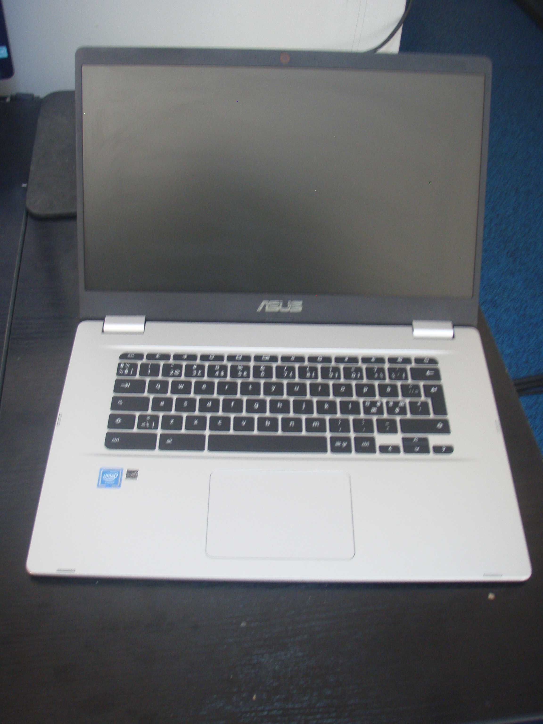 Chromebook Asus C523N Celeron N3350 2.4Ghz RAM 4Gb eMMC 64Gb 9 ore