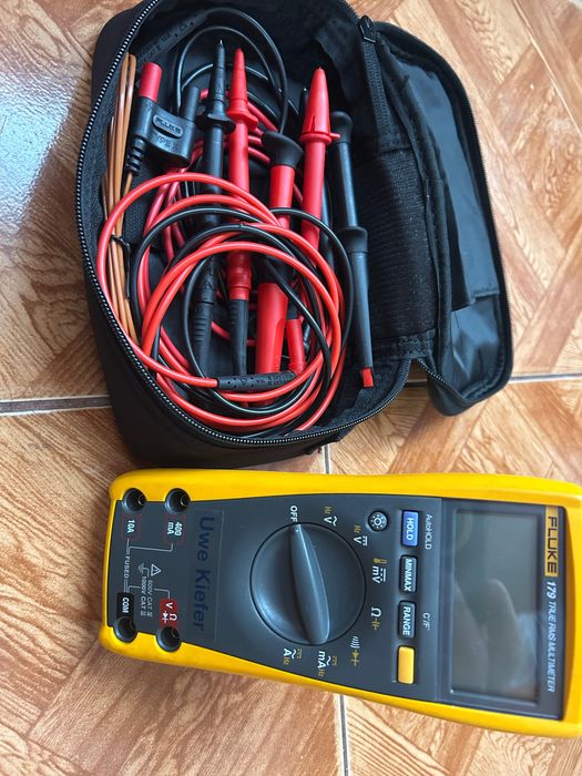 Multimetru digital Fluke 179 series, NOU
