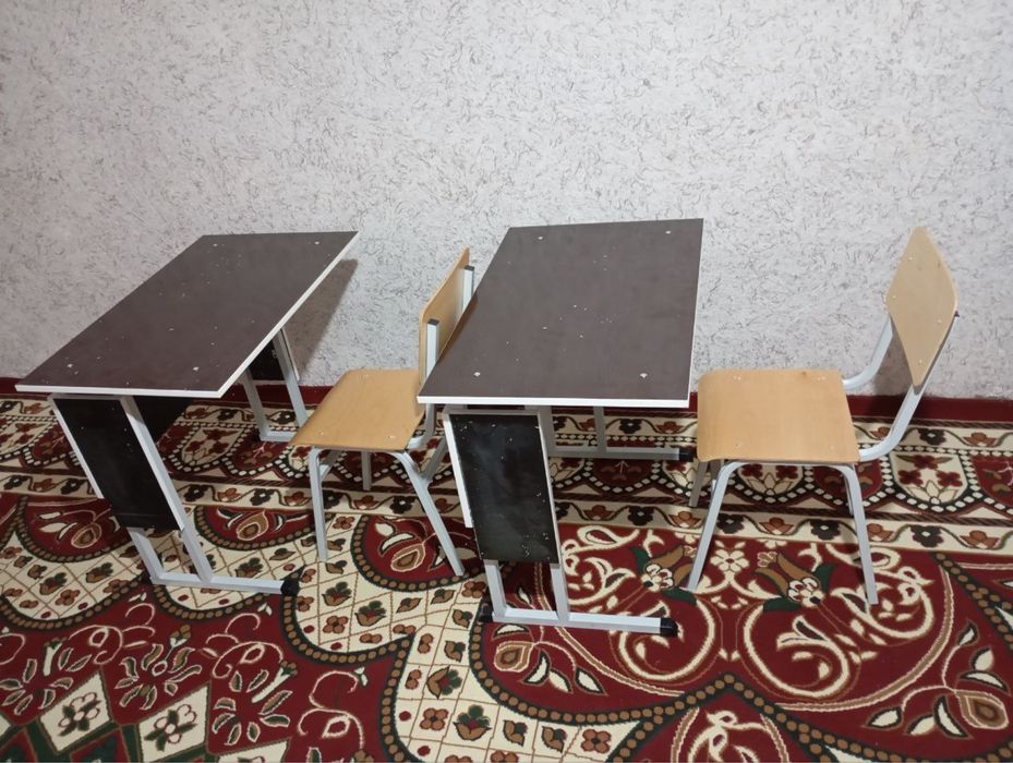 Детский парты новый не использованный