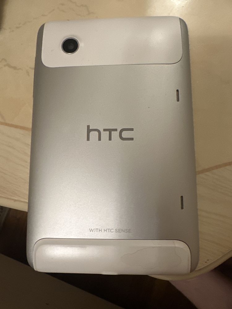 Продаю htc flyer