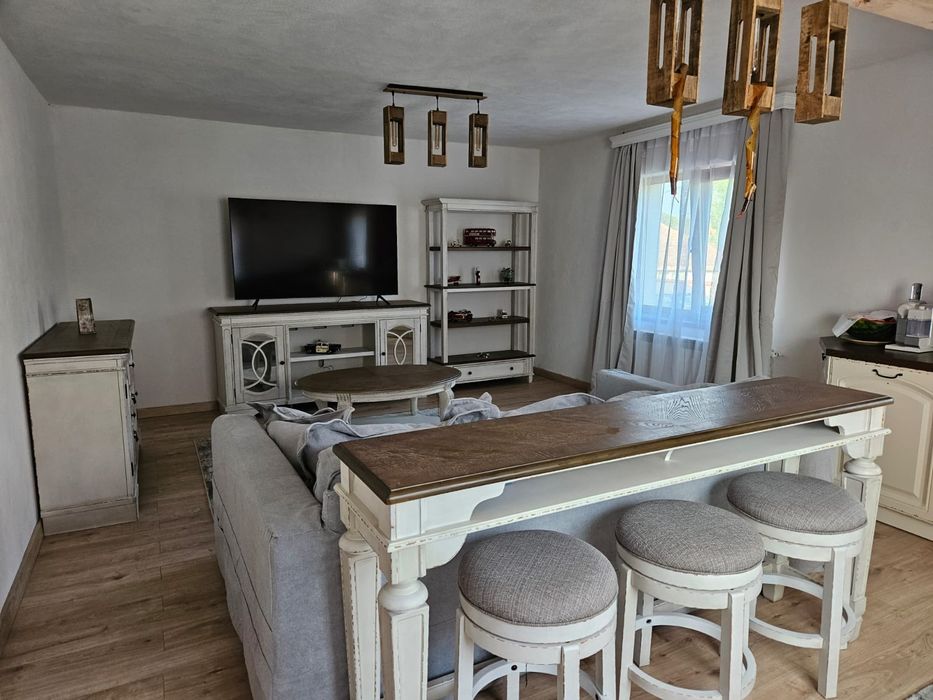 Casa de vanzare  judetul Hunedoara la km de Hateg, Ostrov