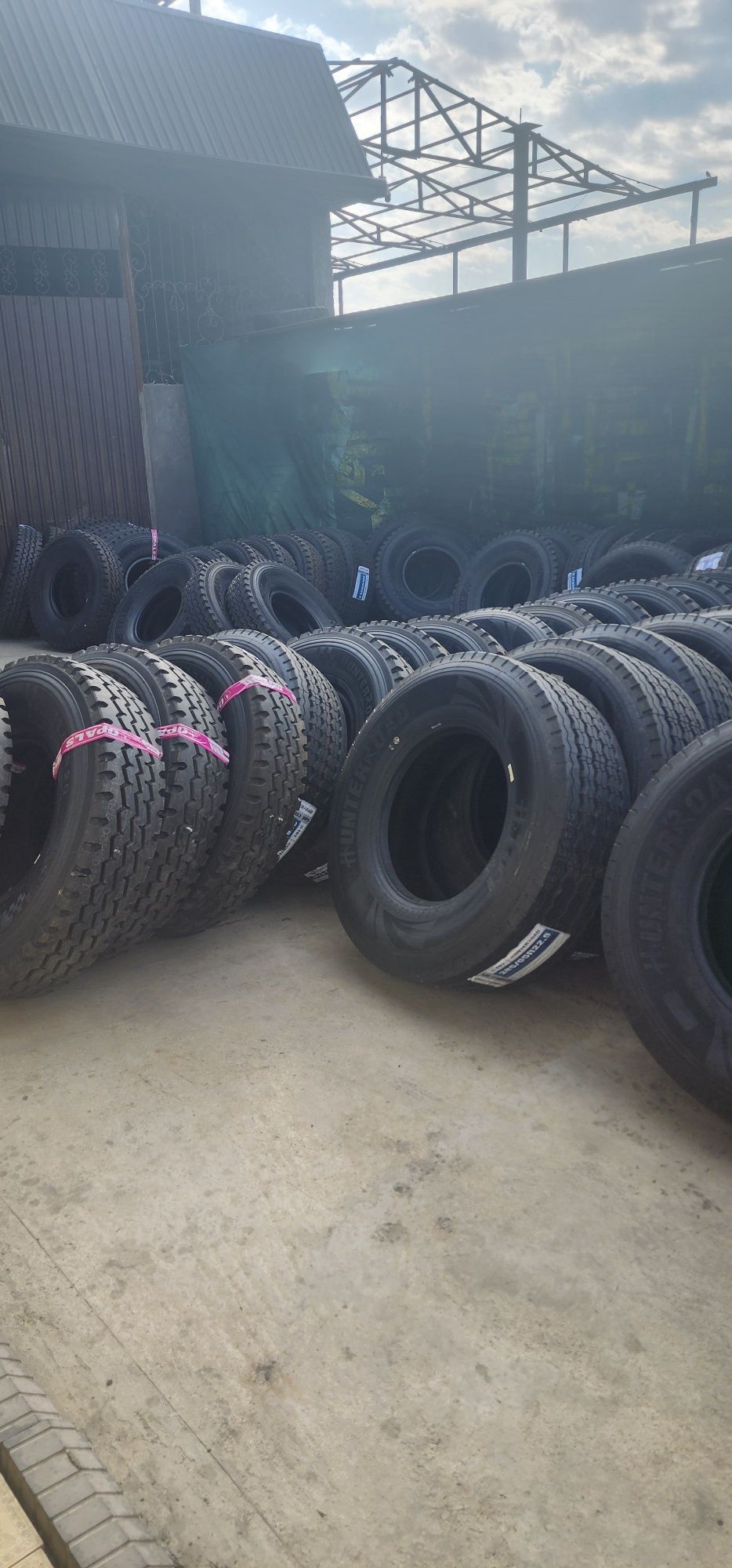 Автошина 12.00R20 PR20 HANTER ROAD (китай). HOWO.CHAKMAN.