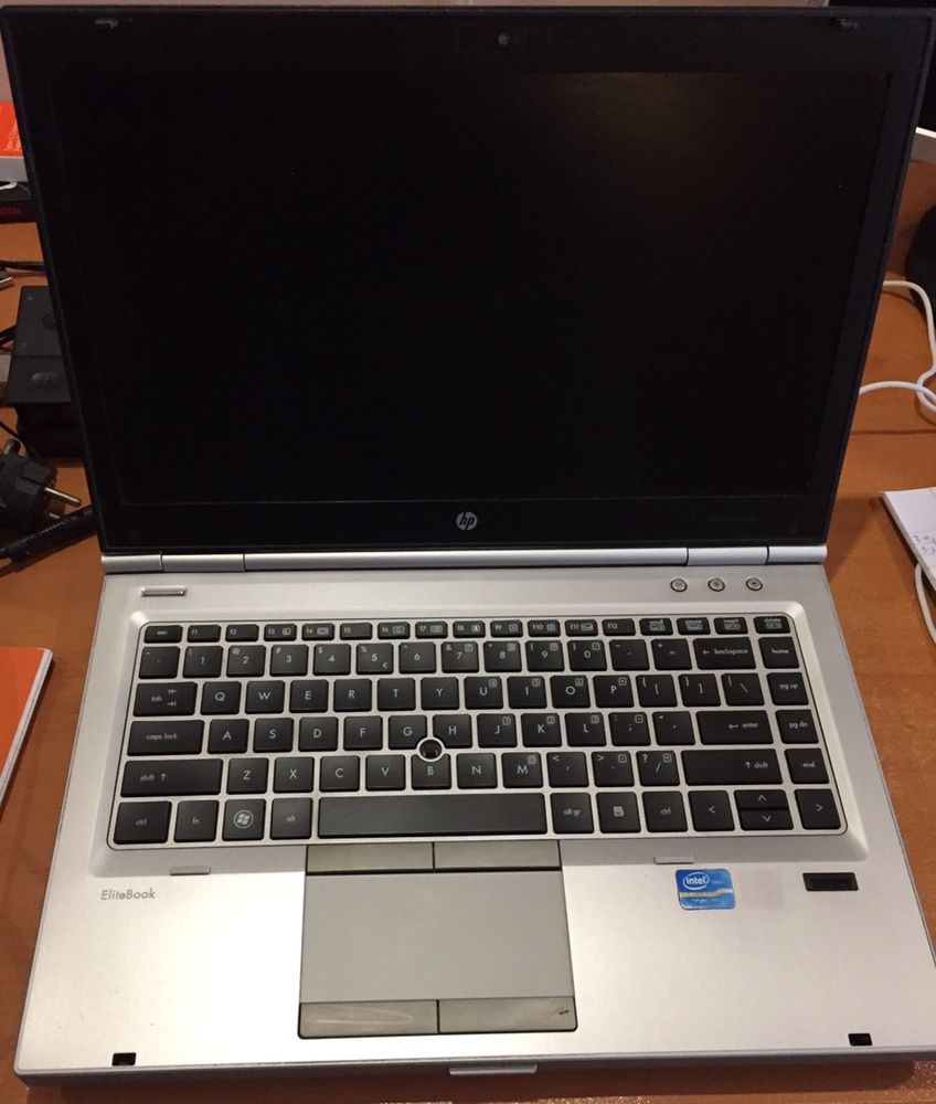 HP EliteBook 8460p Ram 4GB, Intel(R) Core(TM) i5 -2520M 2.50GHz 2.50GH