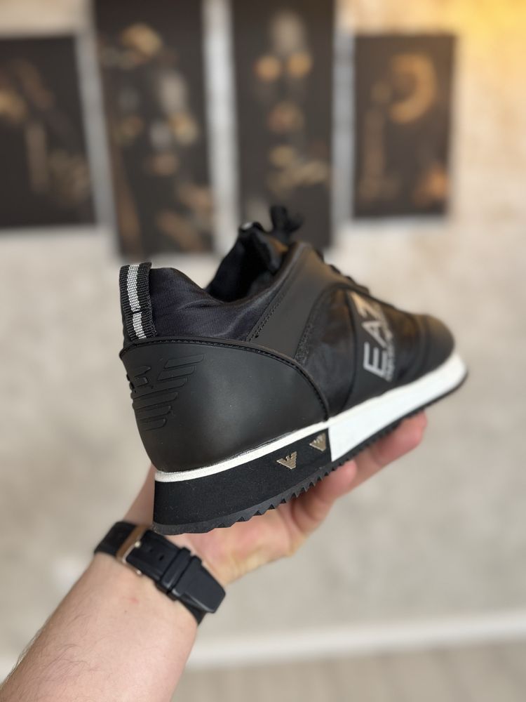 Adidasi Barbati EA7 Armani Black & Silver!