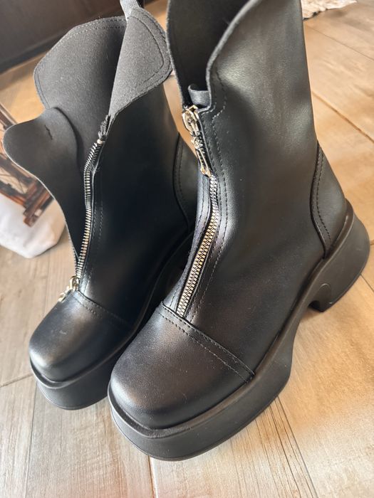 Зимни черни боти