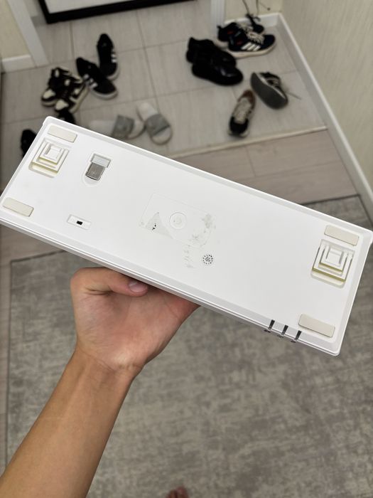 Продам механическую клавиатуру