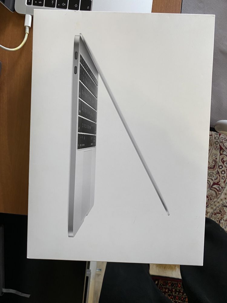 MacBook Pro 13”, 2017