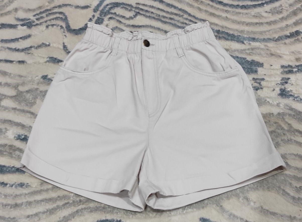 Срочно! Продам шорты H&M.