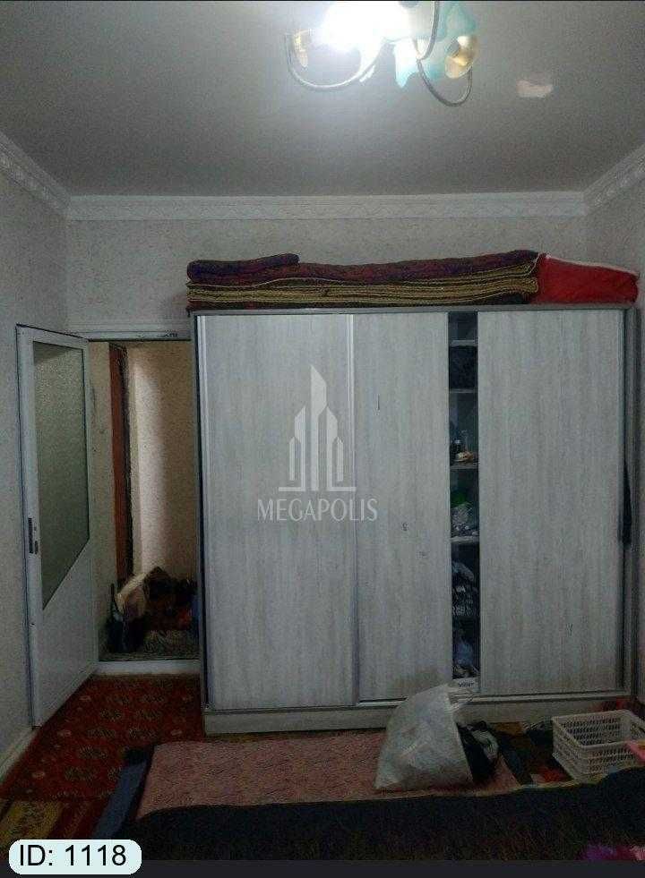 Sharq 1 da 2  xonali kvartira sotiladi №1118