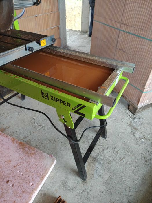 Машина за рязане на тухли павета плочки