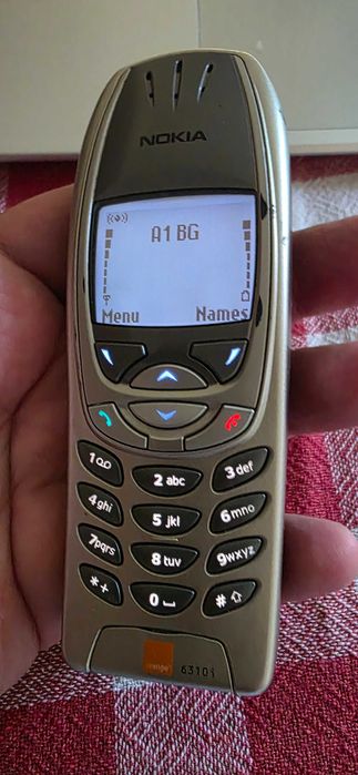 Мобилен телефон Нокиа Nokia 6310i- Отключен към всички оператори