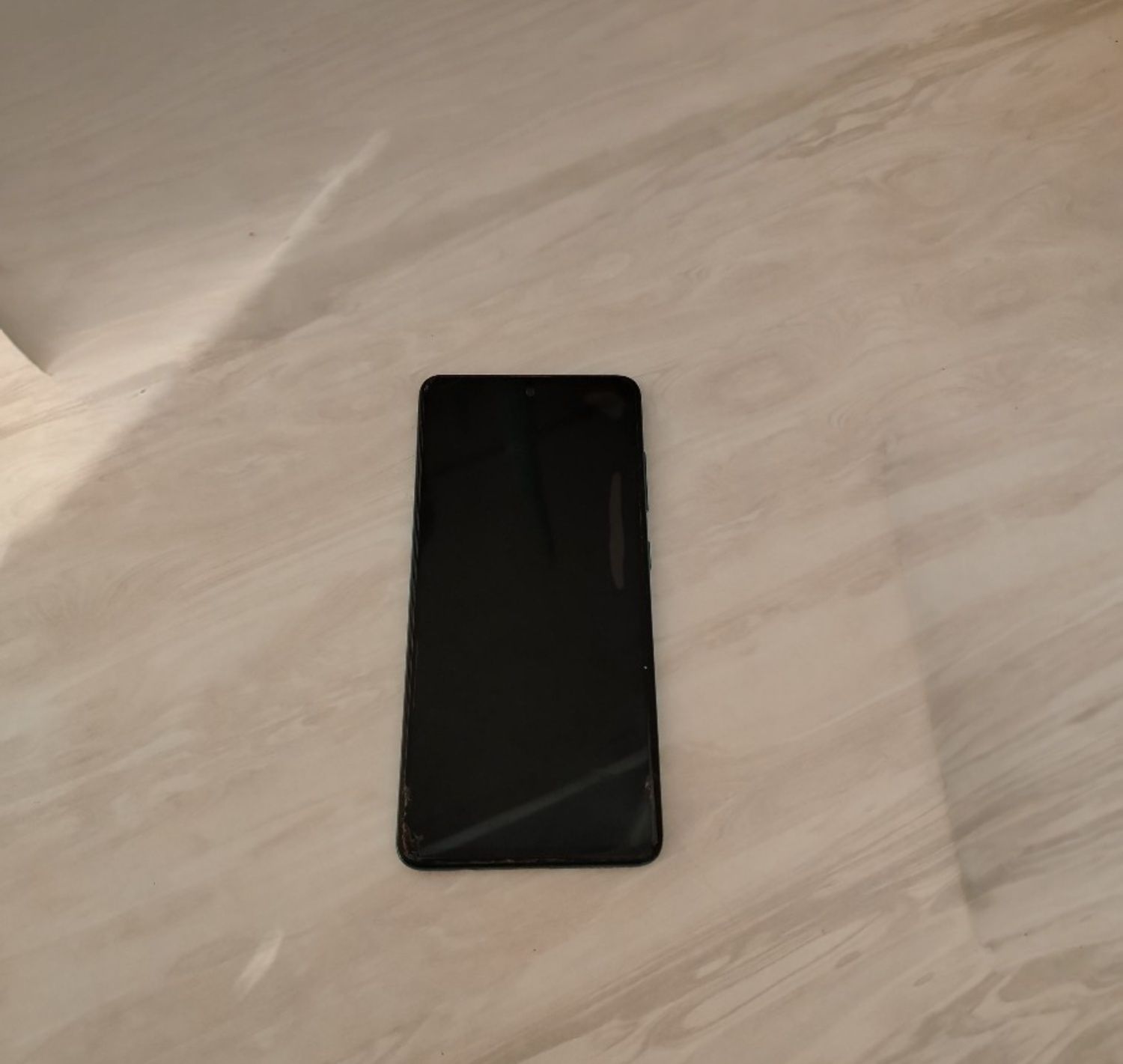 Samsung A51 б/у в отличном состоянии