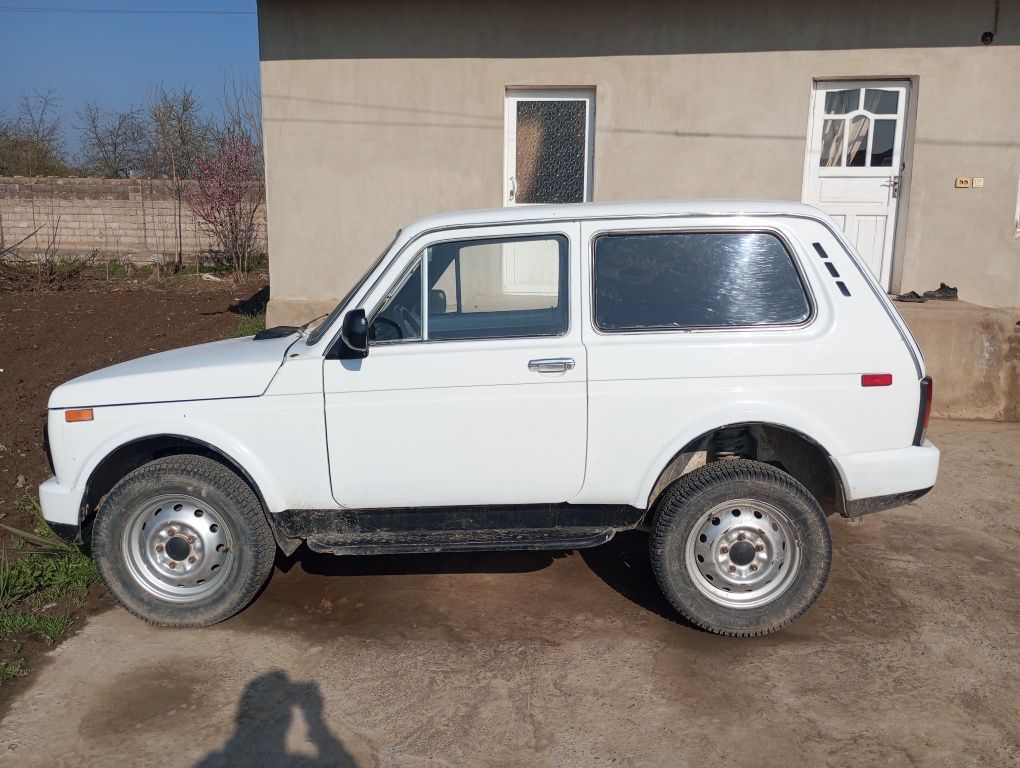 Niva Lada 4x4 yaxshi