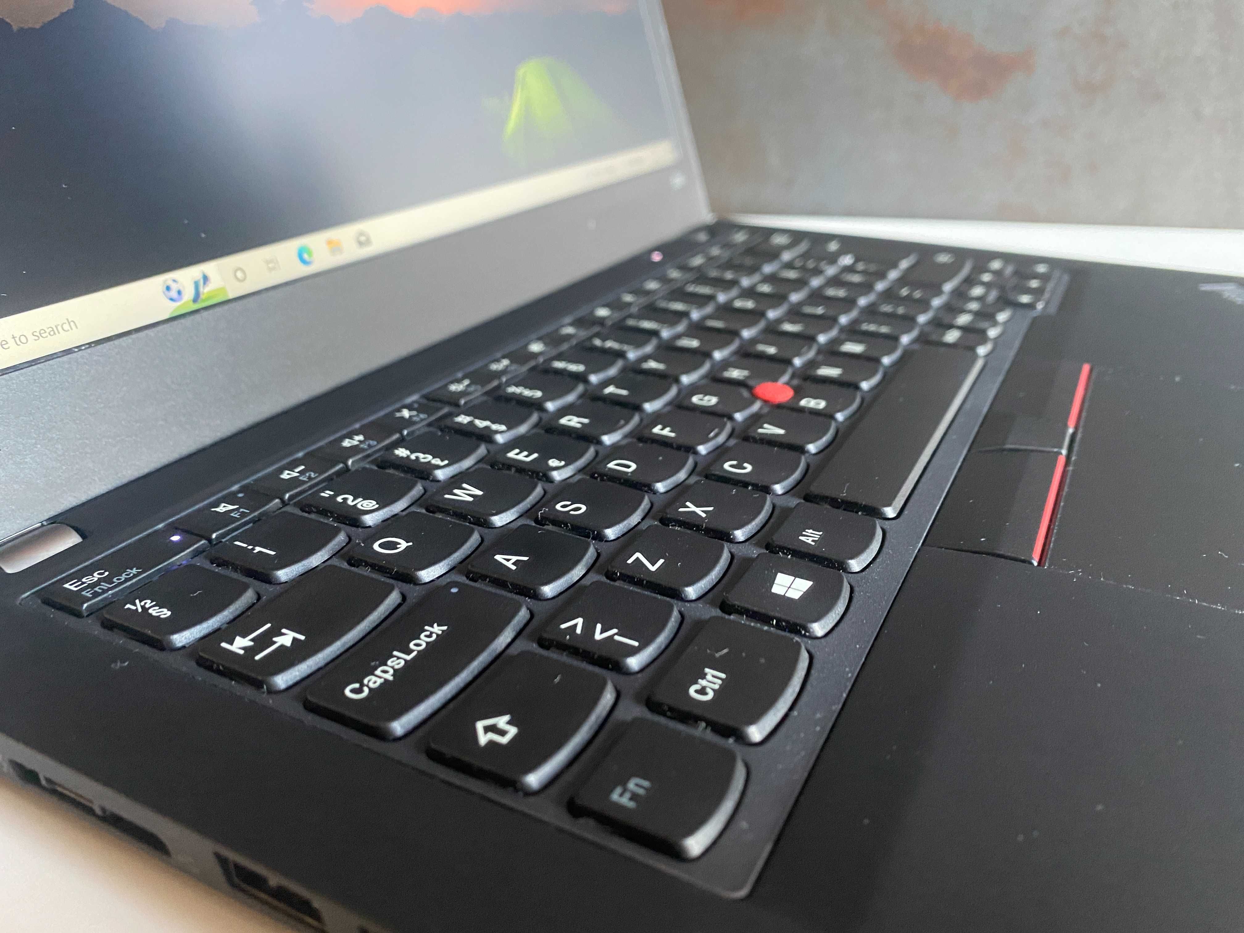 Лаптоп Lenovo ThinkPad X280 i5-8250, 8GB, 256GB NVME, 12.5" FullHD