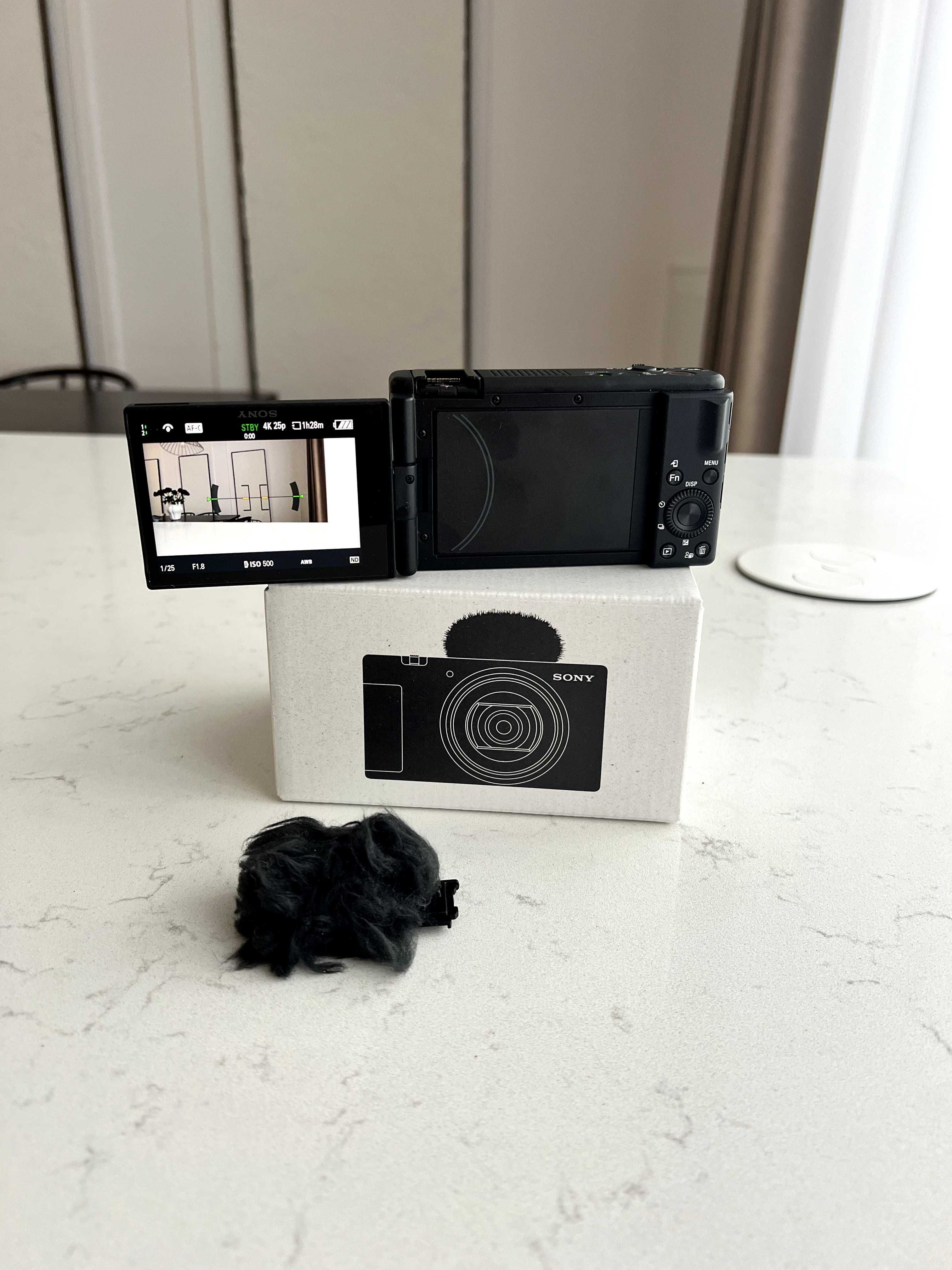 Компактен фотоапарат за влогинг Sony - ZV-1 II, 20.1MPx, черен