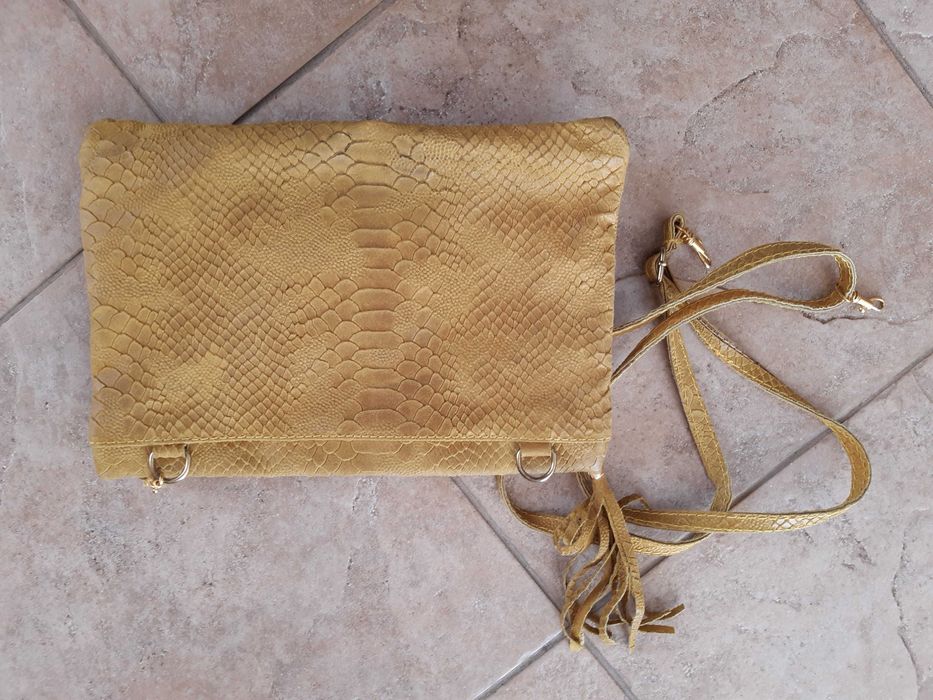 кожена малка чанта