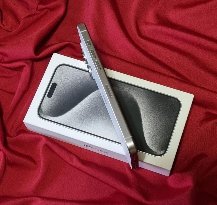 iPhone 15 Pro full box impecabil garanție