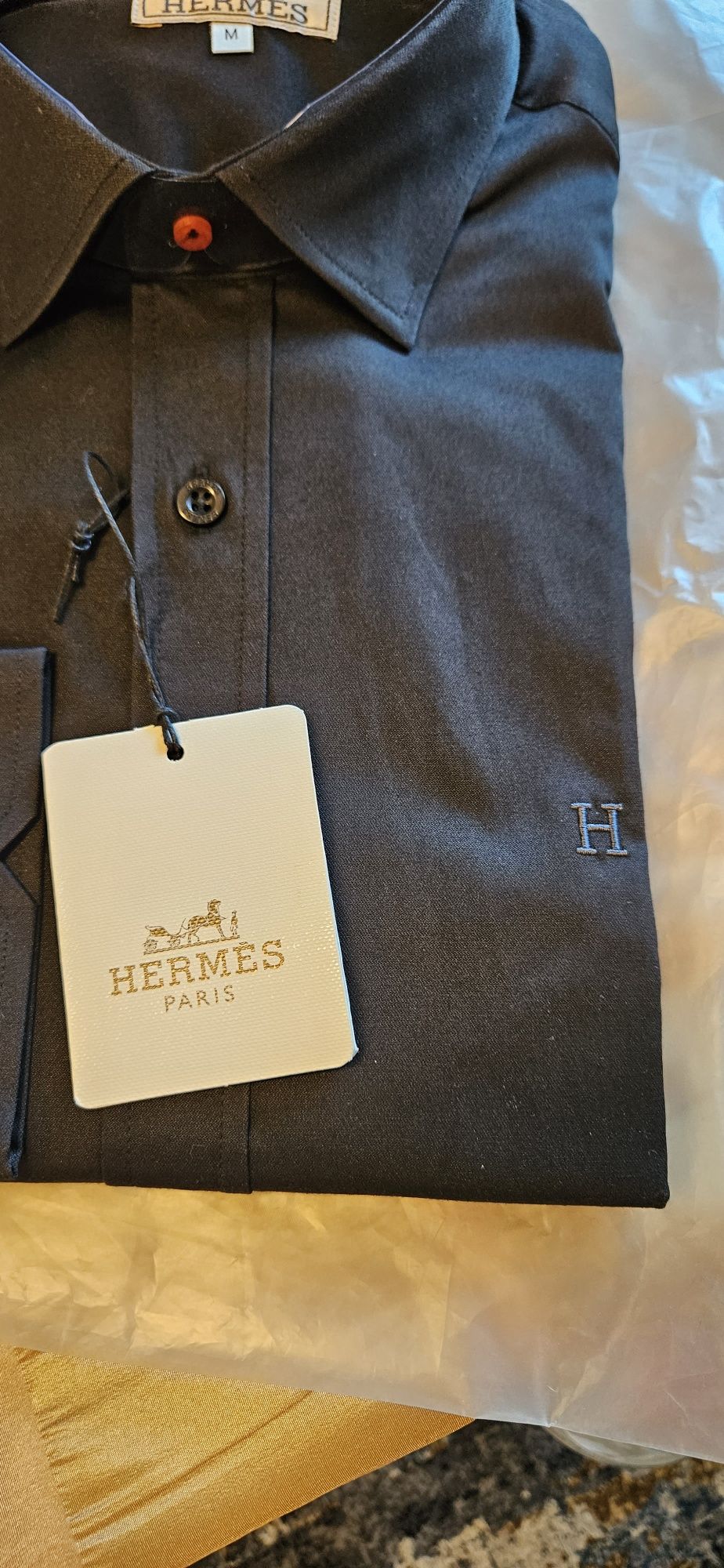 Hermes camasa  neagra