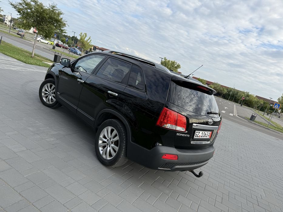 Vand Kia Sorento 4x4 2.2 crdi euro 5 7 locuri