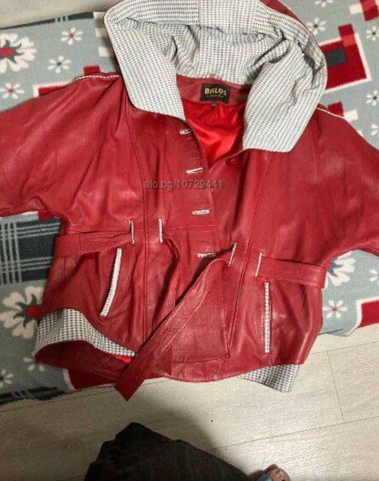 Кожено Яке със качулка, червено ново голям размер