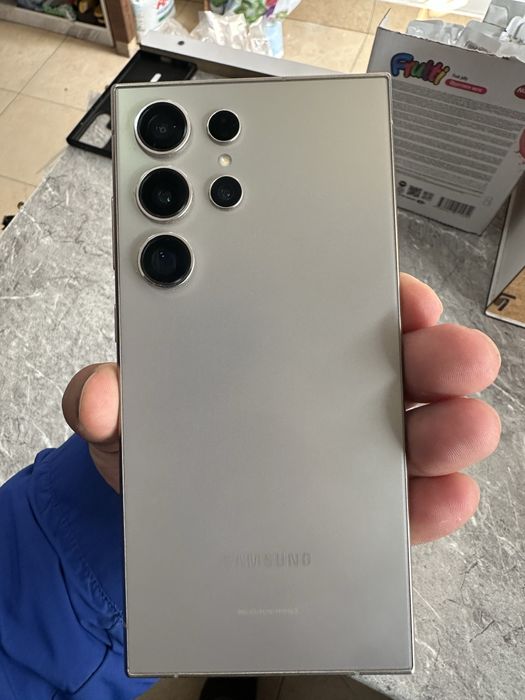 Samsung S24 ULTRA 12/256 idail