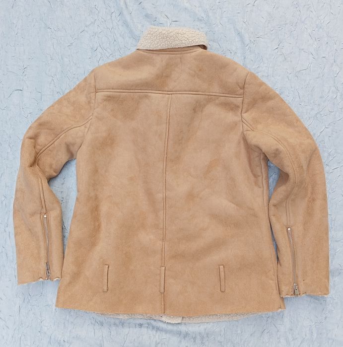 Vând geaca de damă Massimo Dutti!